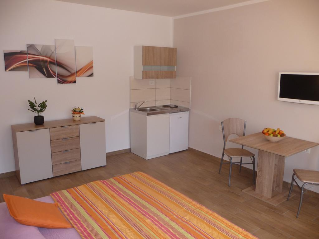 Apartments & Rooms Milka Ουμάγκ Εξωτερικό φωτογραφία