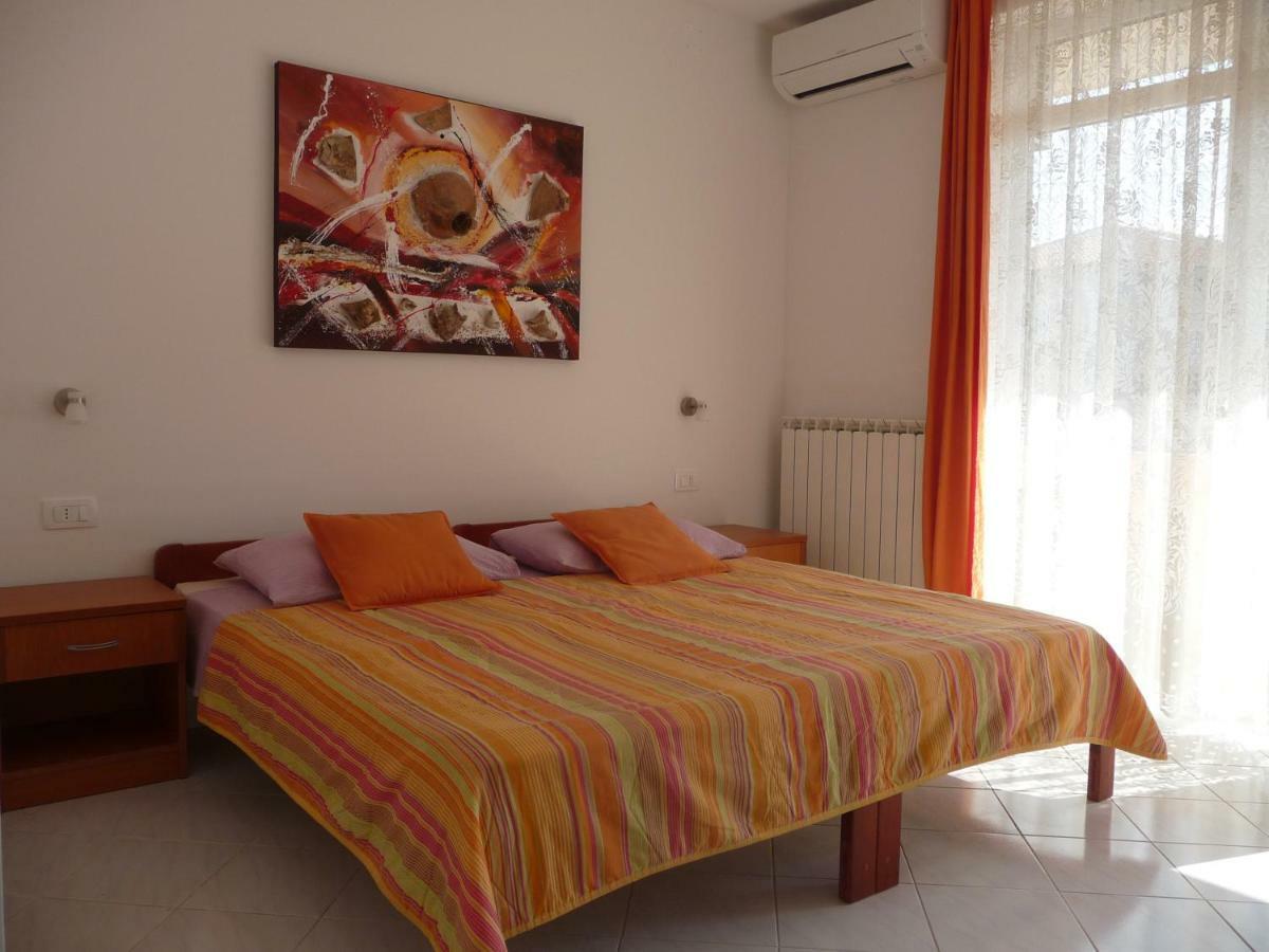 Apartments & Rooms Milka Ουμάγκ Εξωτερικό φωτογραφία