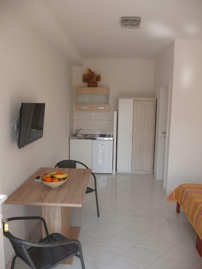 Apartments & Rooms Milka Ουμάγκ Εξωτερικό φωτογραφία